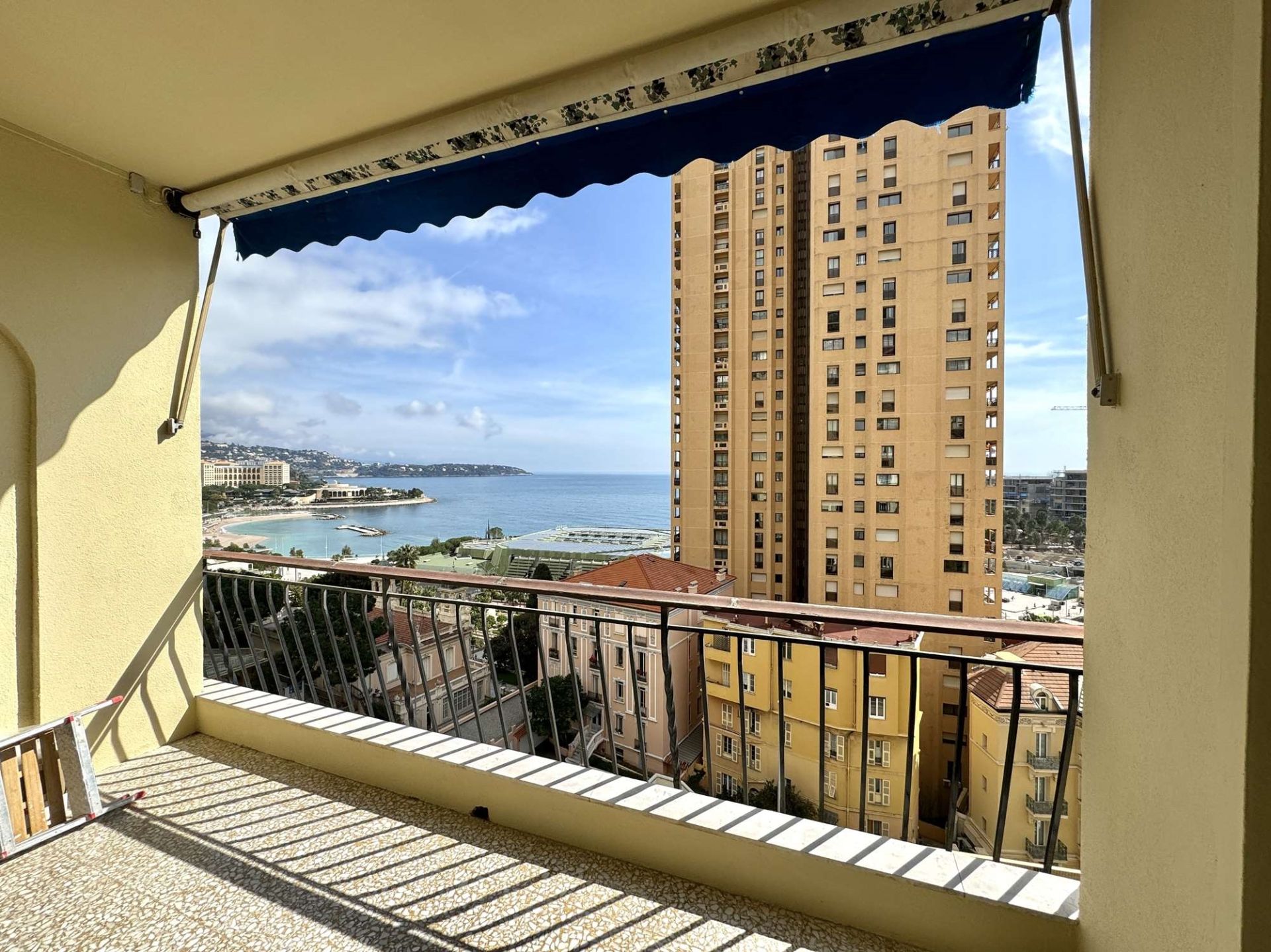 appartamento 4 Camere in vendita su MONACO (98000)