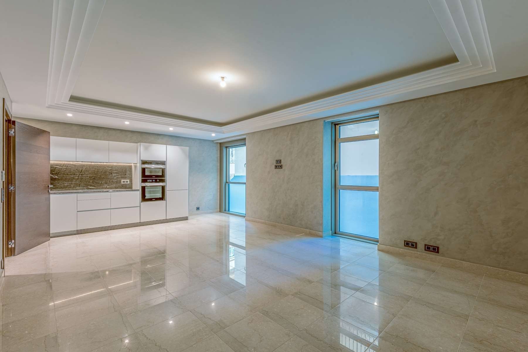 apartment 1 room for rent on MONACO (98000)