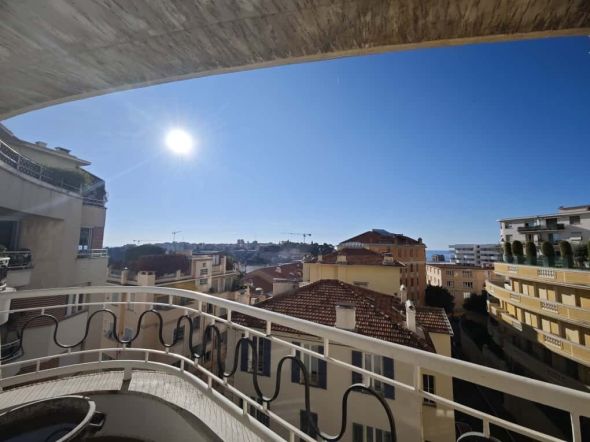 Rental Apartment Monaco 3 Rooms 97 m²